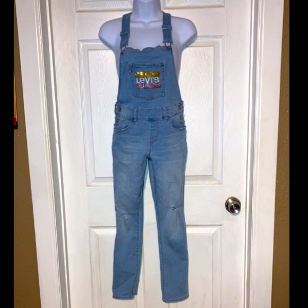 Levi’s kids overalls